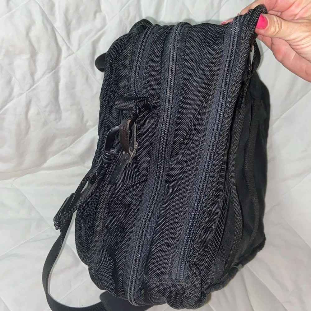 TUMI Corporate Travel Business Expanding briefcase Bag